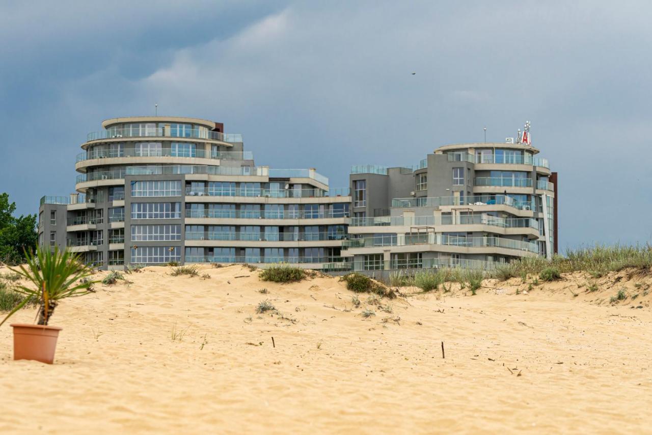 Aparthotel Primorsko Exteriér fotografie