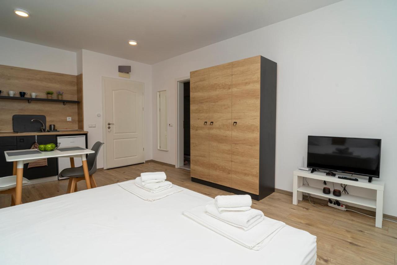 Aparthotel Primorsko Exteriér fotografie