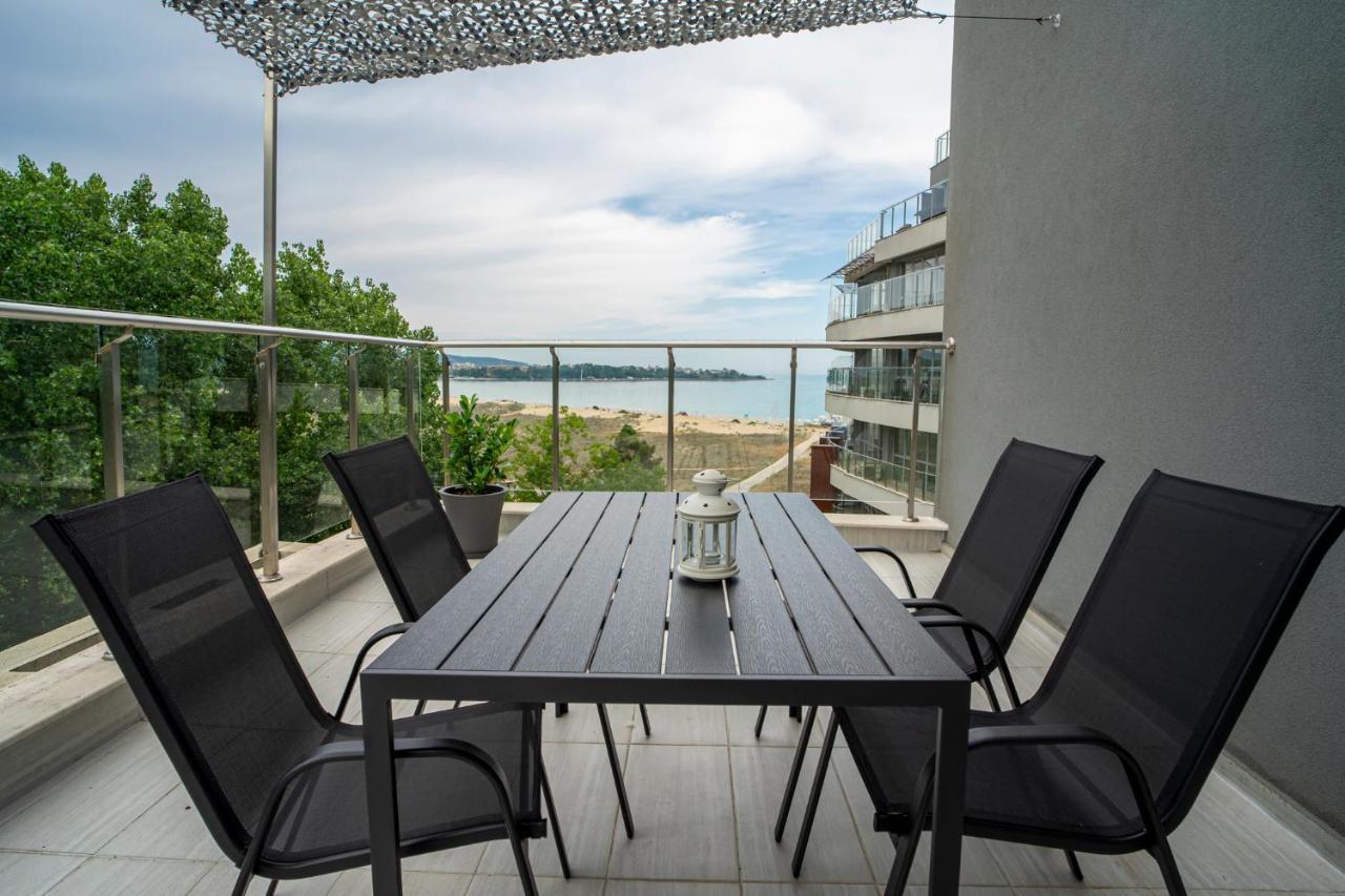 Aparthotel Primorsko Exteriér fotografie