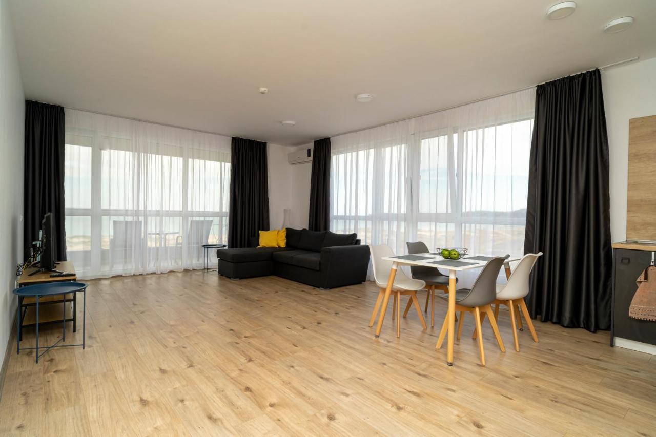 Aparthotel Primorsko Exteriér fotografie