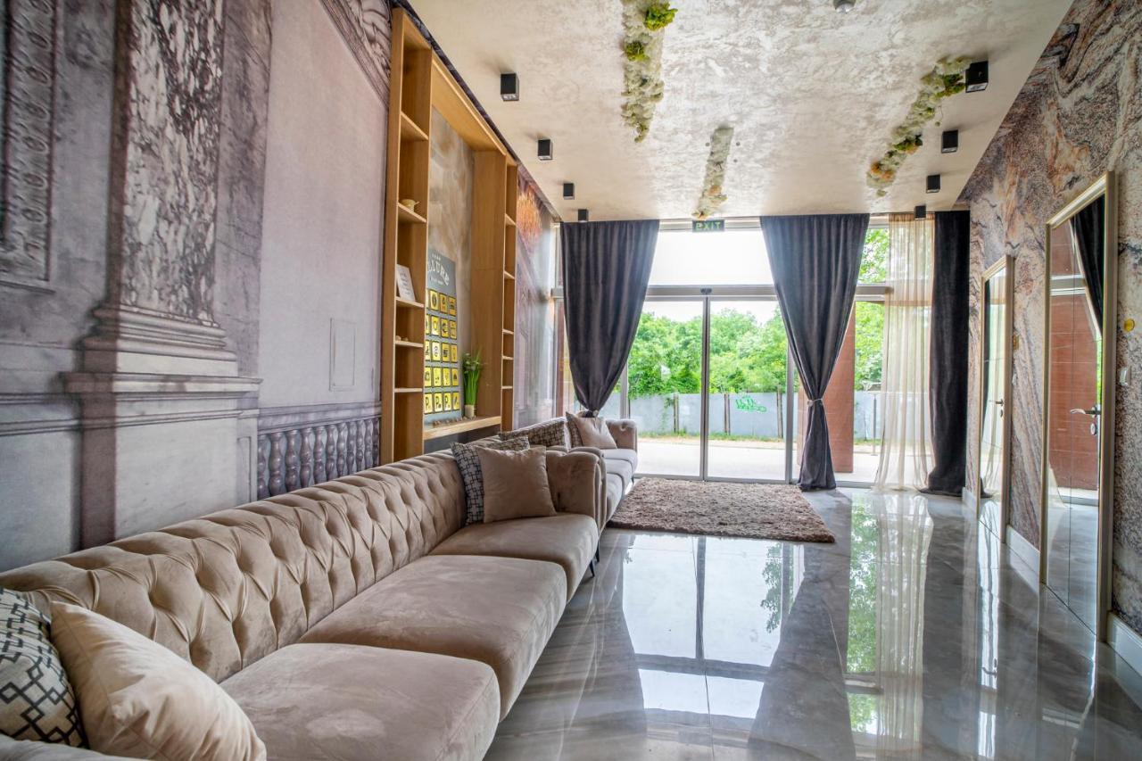 Aparthotel Primorsko Exteriér fotografie