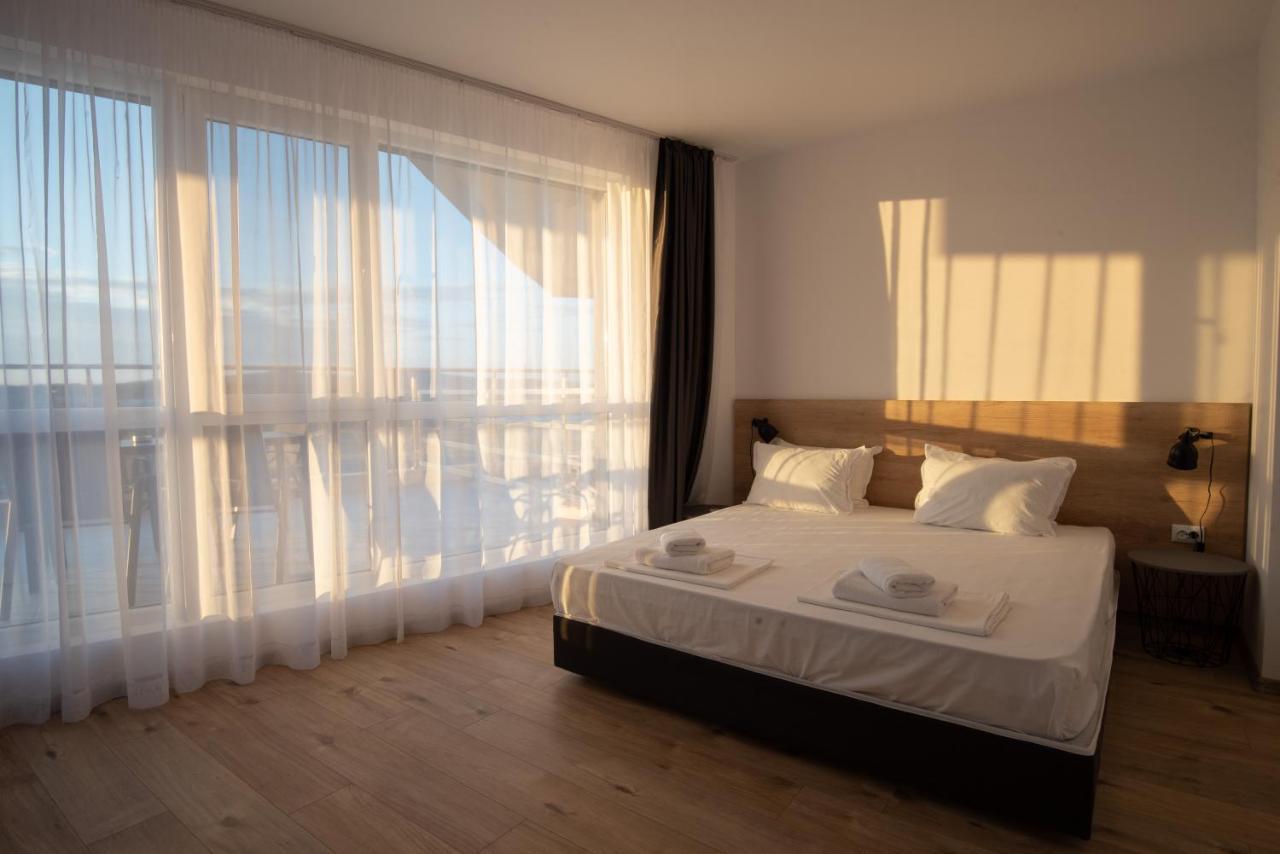 Aparthotel Primorsko Exteriér fotografie